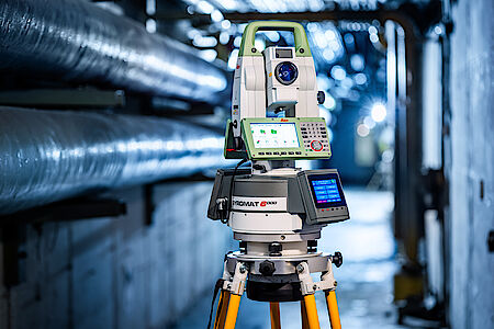 GYROMAT 6000 – Gyroscope measuring system for high precision in tunnel construction & shipbuilding 