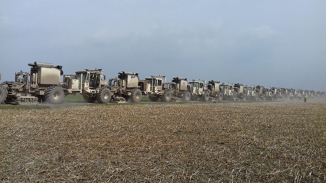 The DMT Vibrotruck fleet in operation in Lower Austria