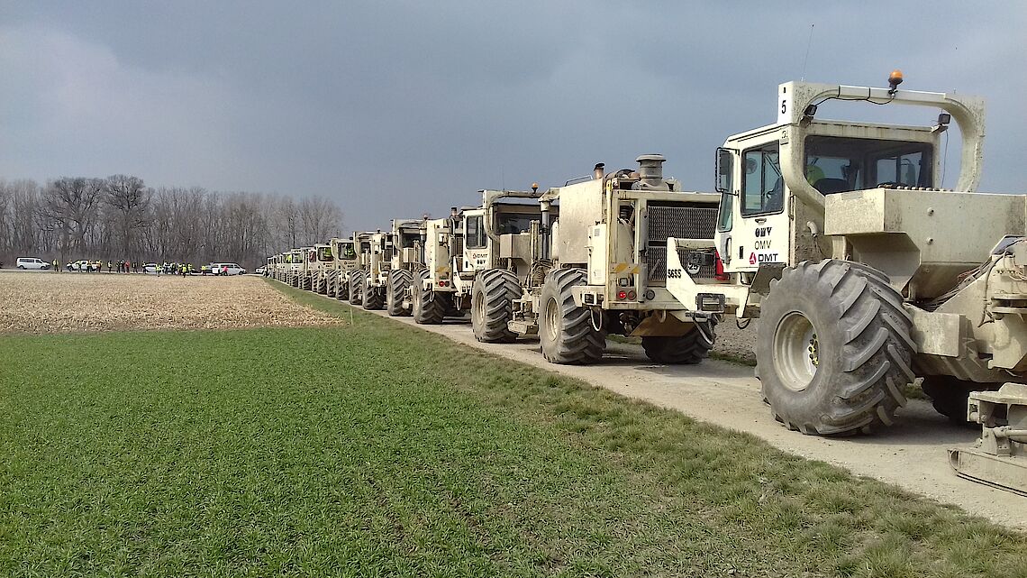 The DMT Vibrotruck fleet in operation in Lower Austria