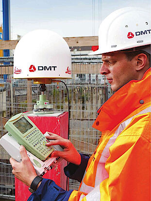 Monitoring with high precision GNSS equipment Monitoring with high precision GNSS equipment